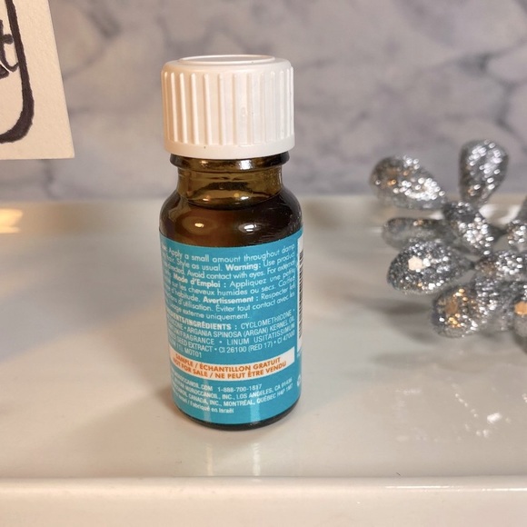 MoroccanOil Treatment for All Hair Types, Argan Oil, Shine, NEW - Mini 10 ml - Picture 3 of 12